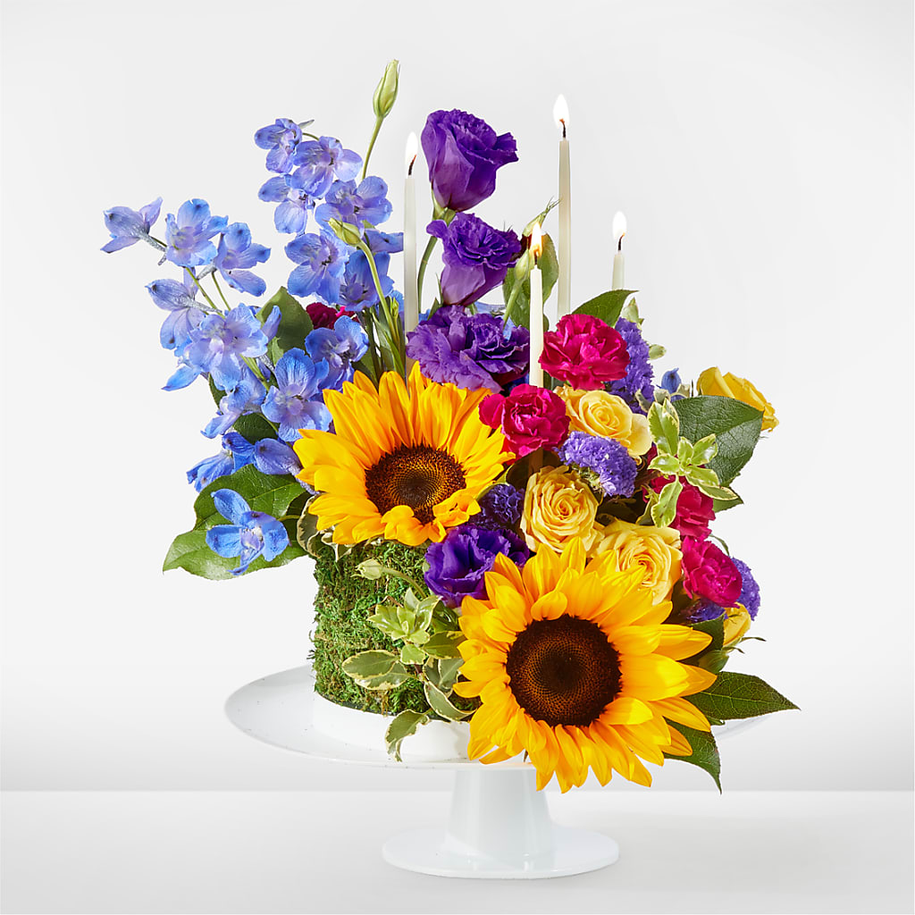 Star of the Day Floral Cake – Latino Flowers, Bensalem PA