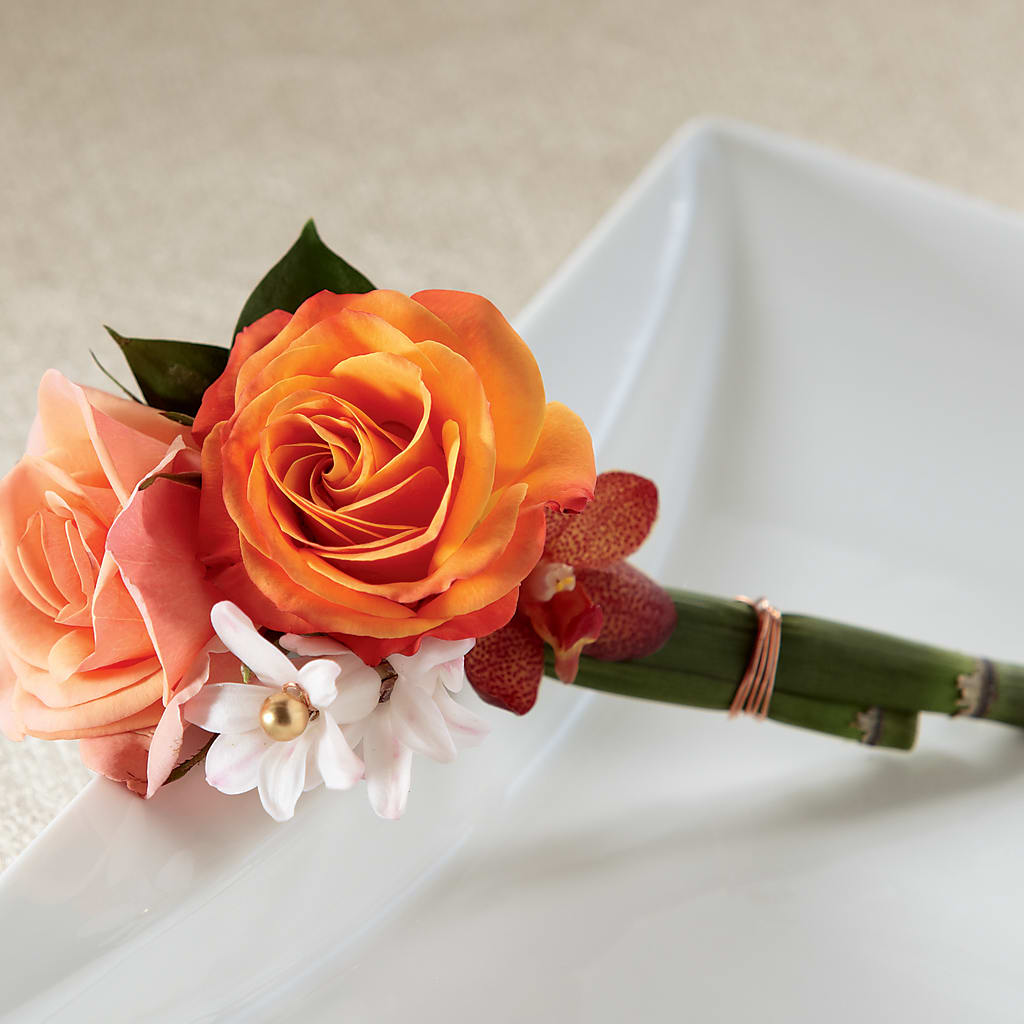 Sunset Dream Boutonniere – Latino Flowers, Bensalem PA